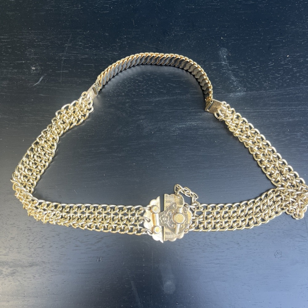 Vintage Long Bijoux France Gold Tone Mesh Chain Belt Victorian Clasp